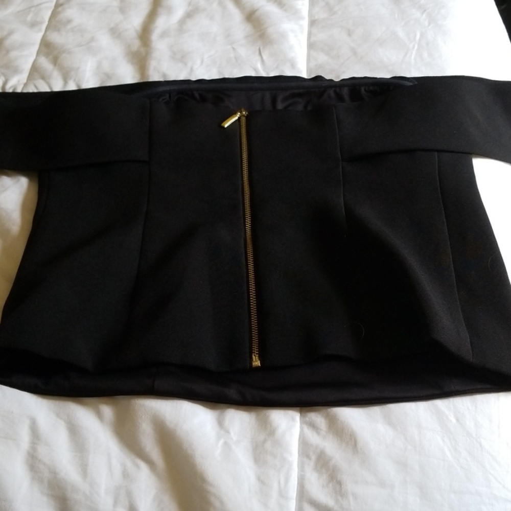 Off the shoulder Blouse Express